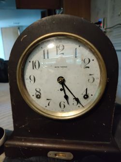 Seth Thomas Antique Mantel Clock