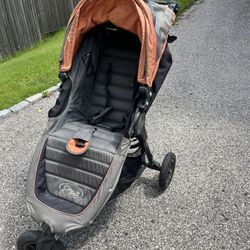 Free City Mini Jogger
