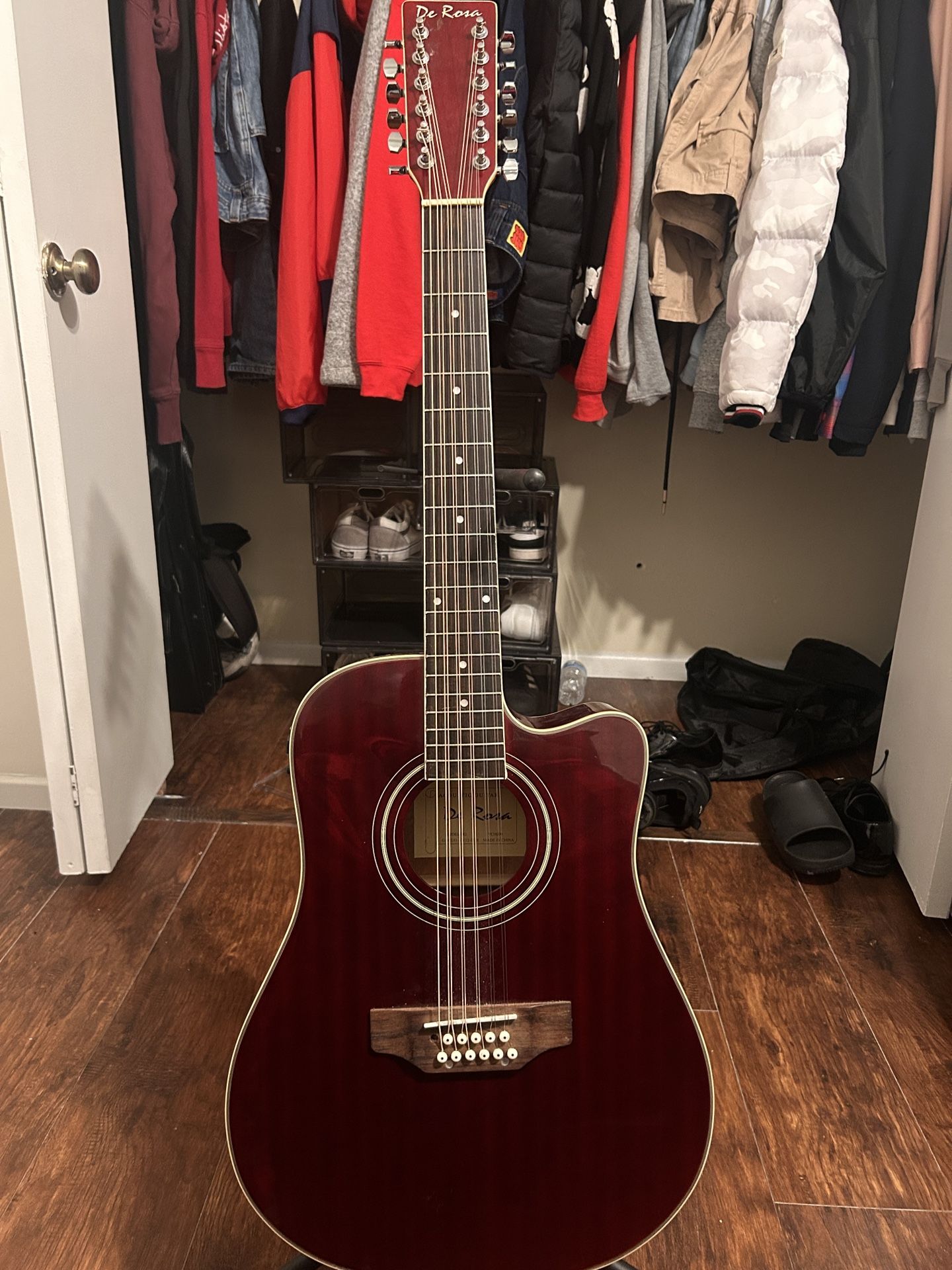 Requinto De Rosa Guitar