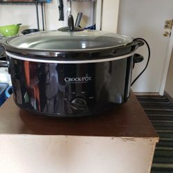 Crock Pot/ Slow Cooker