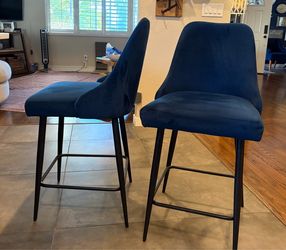 2 counter height stools