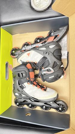 Rollerblades With Protection Equipment