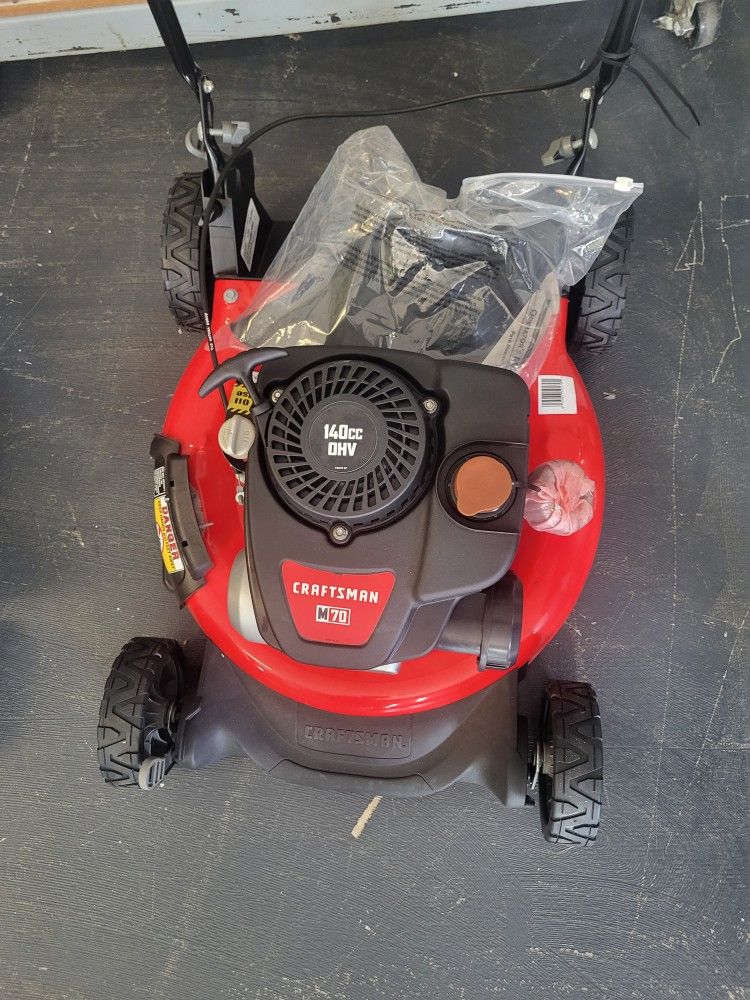 Lawn Mowers
Craftsman M70 20in Gas Push Mower
(Making Way For New Inventory Sale)