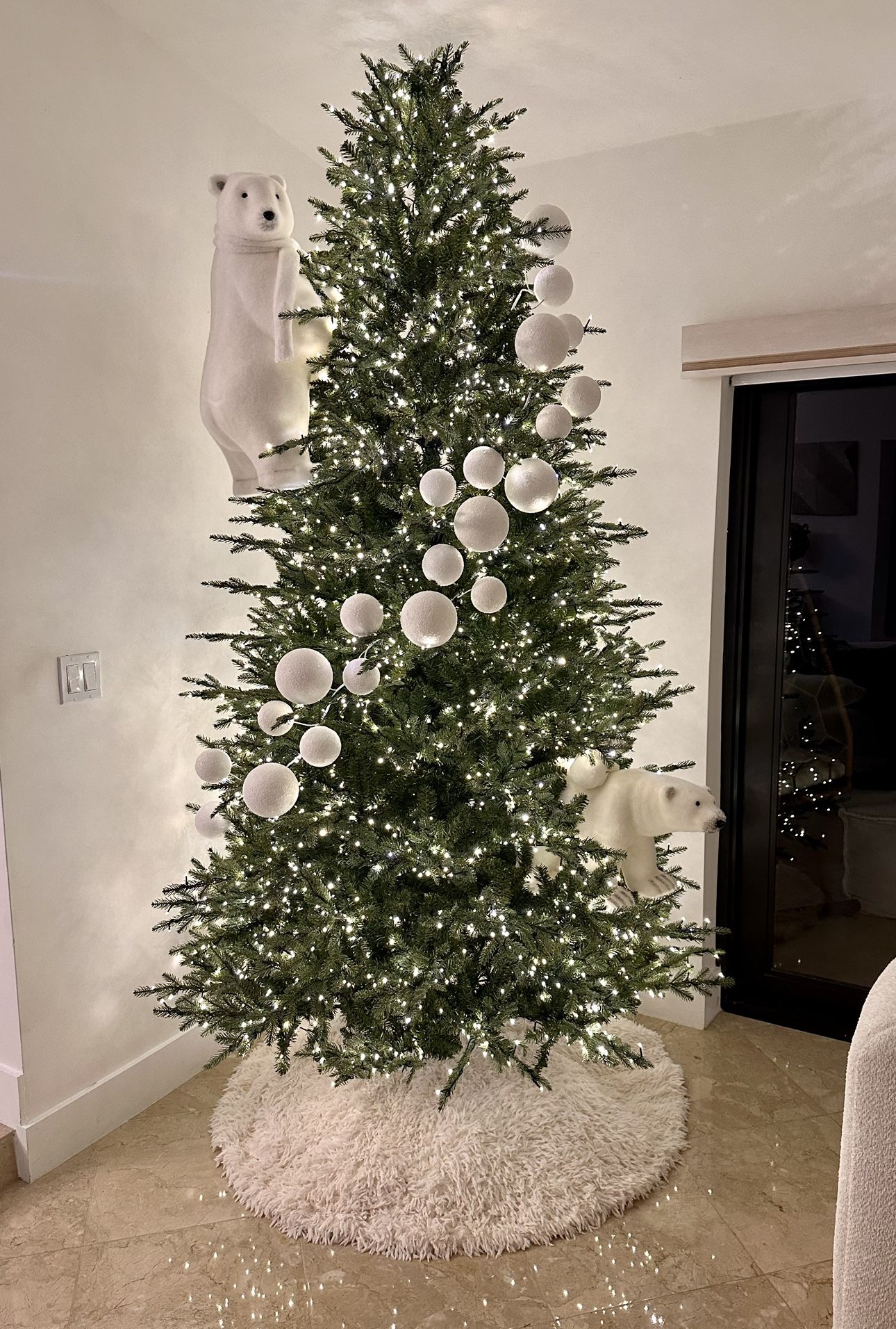 Home depot Viral Tik Tok 9 ft. Pre-Lit LED Grand Duchess Balsam Fir Artificial Christmas Tree