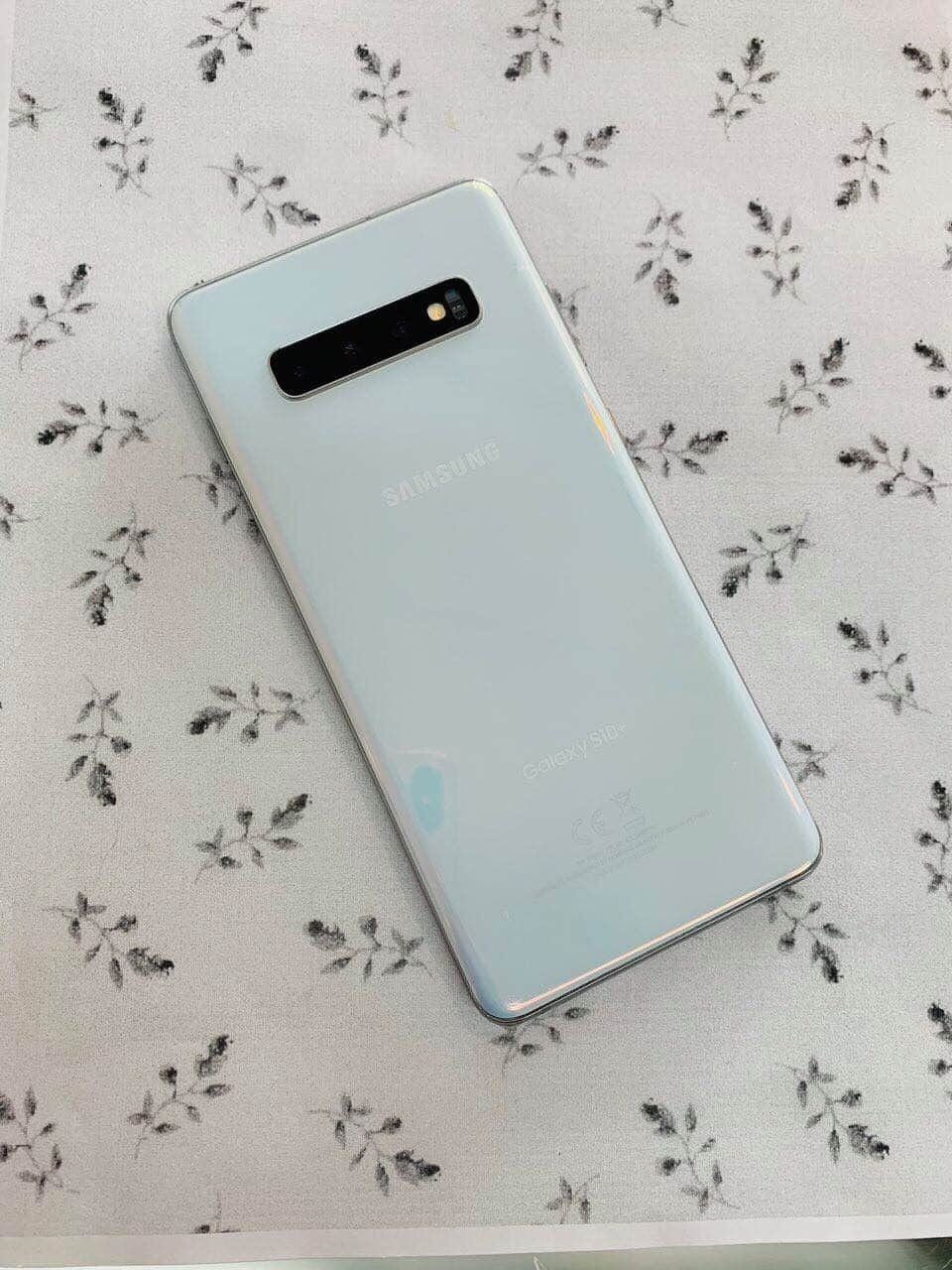 Samsung Galaxy S10 Plus (128 GB) Excellent Condition With Warranty