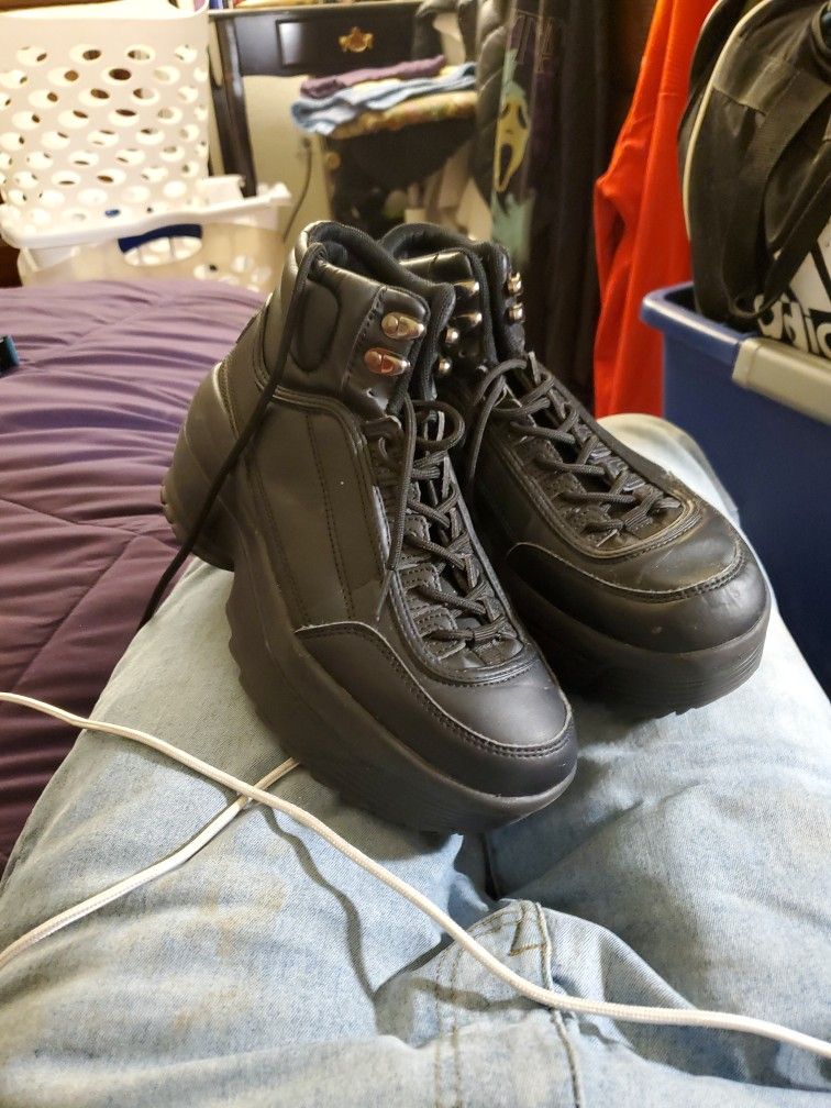 Woman's (Call- Girl ) Shoes
