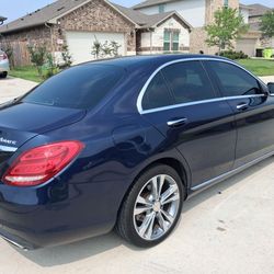 2017 Mercedes-Benz C-Class