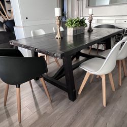 Solid Wood Expandable Dining Table With Chairs