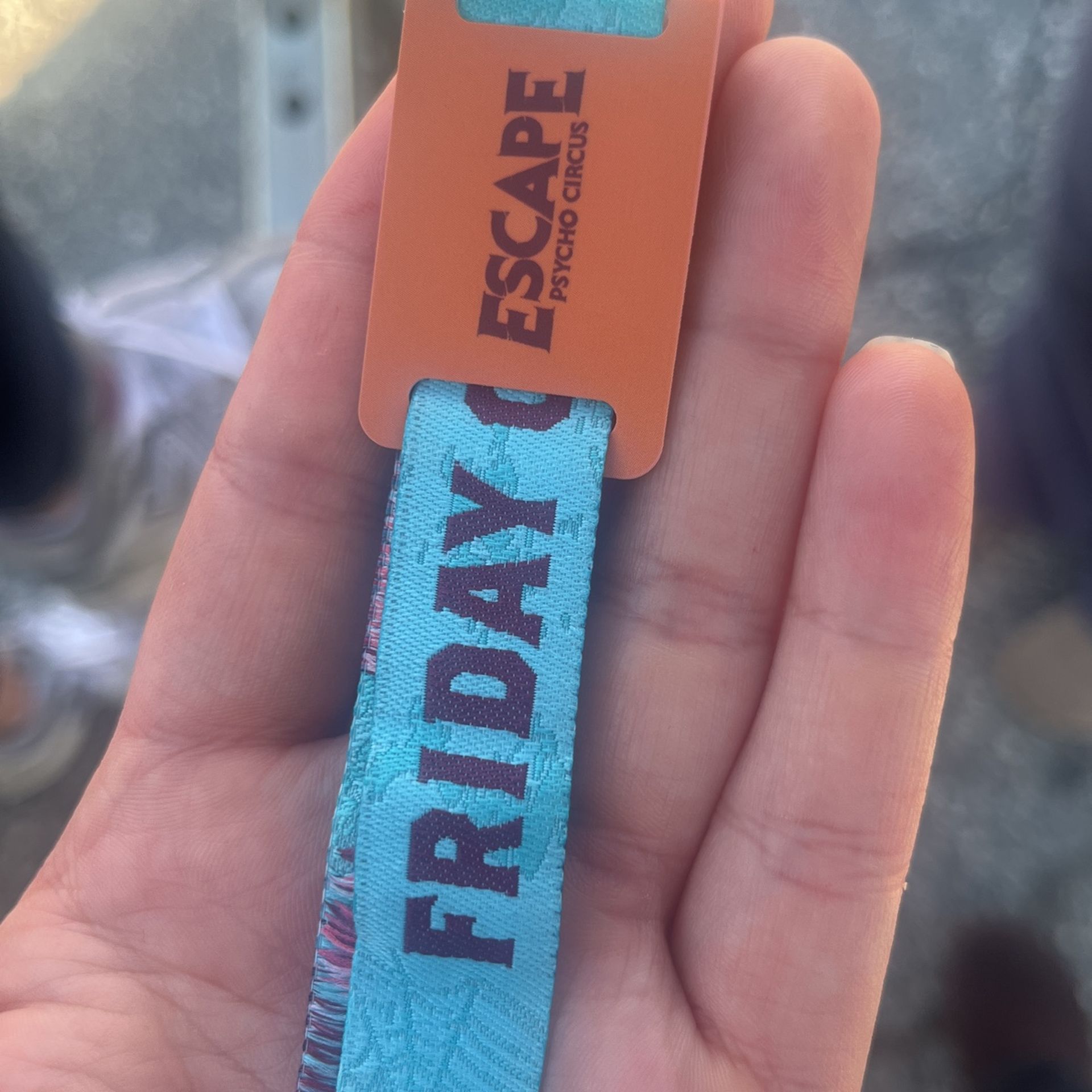 GA ESCAPE WRISTBAND 