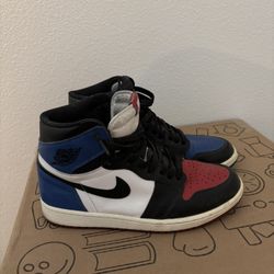 Air Jordan 1 “top 3” Size 9