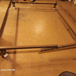 Free bed frame