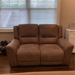 Reclining Sofa And Love Seat Couches