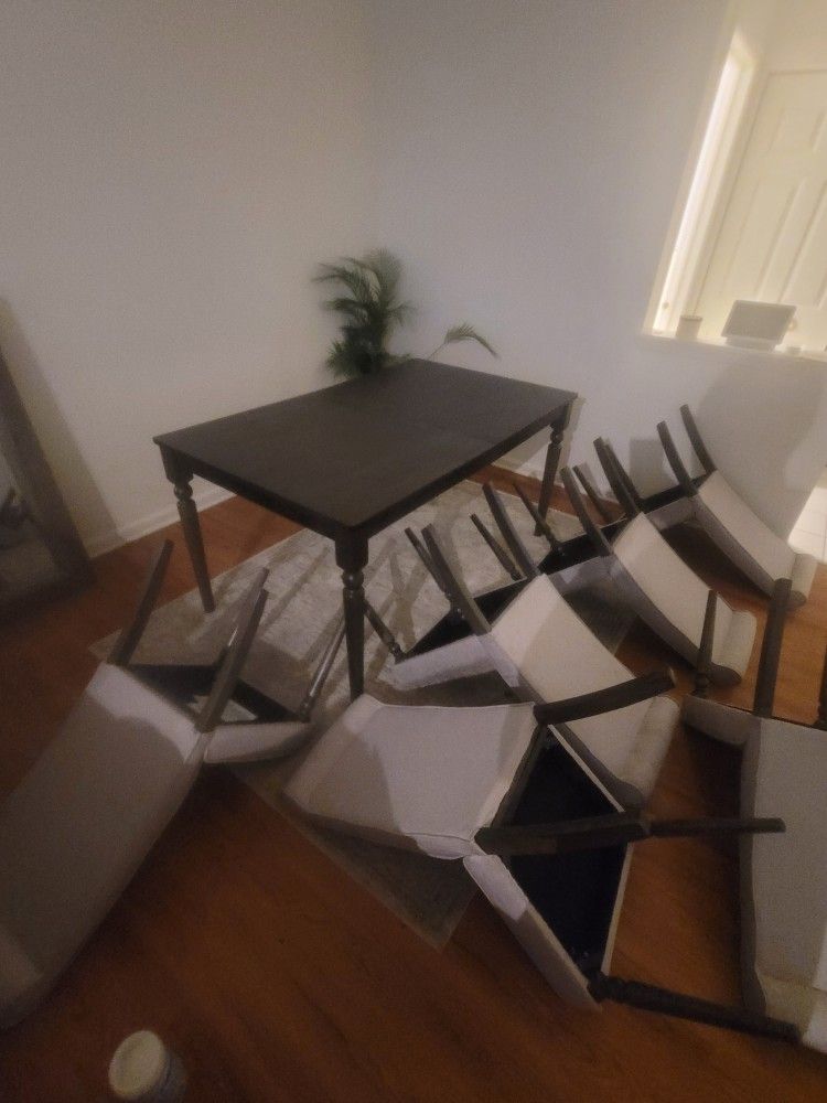 Practically NEW Wood Dining Table! With 6 Chairs