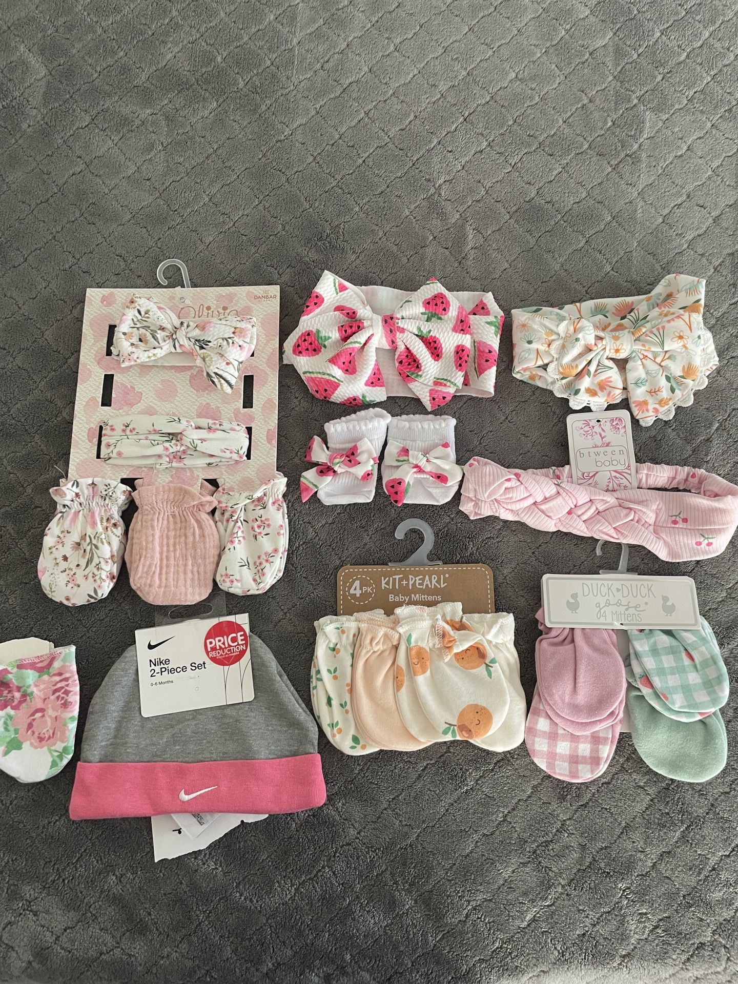 baby headwear and mittens