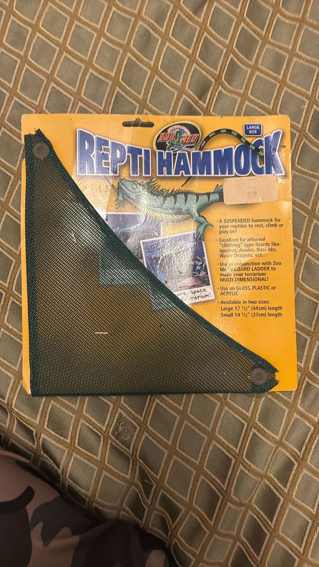 Reptile, pet hammock brand new never used