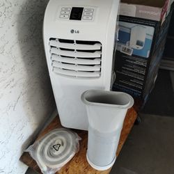 LG Portable Air Conditioner In Great Condition 