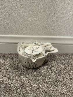 Rae Dunn Measuring Cups