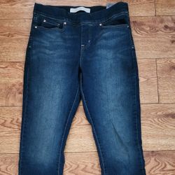 Levi Strauss Women's Elestic Top Pull On Skinny Jeans Size 12