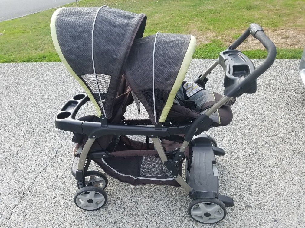 Graco double stroller ready2grow