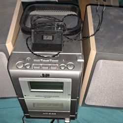 JVC Micro HI-FI System UX-G3 (CA-UXG3) with Original Speakers