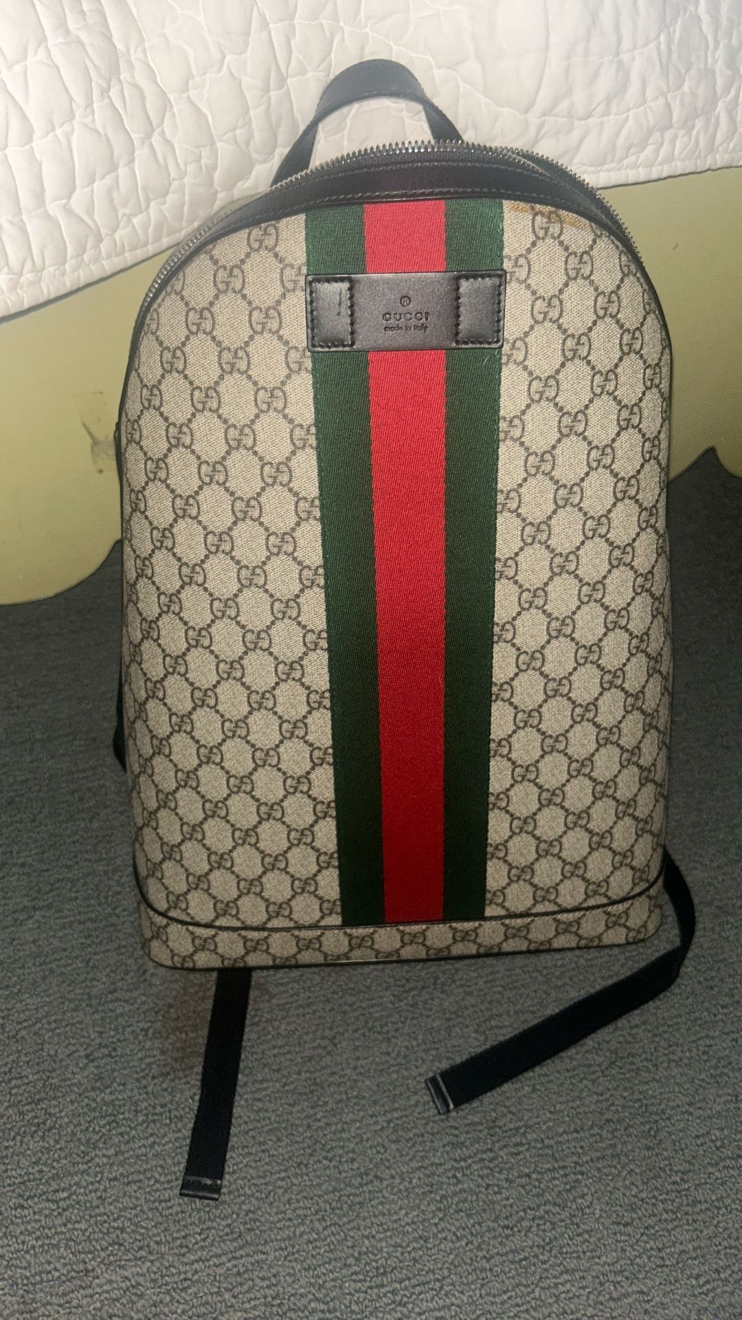 Gucci GG Supreme Web Backpack/travelbag