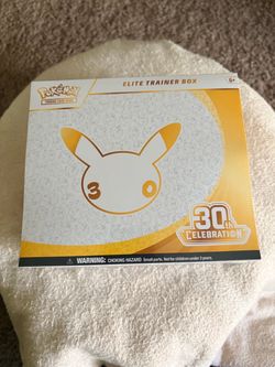 Pokémon TCG 30th Celebration Elite Trainer Box