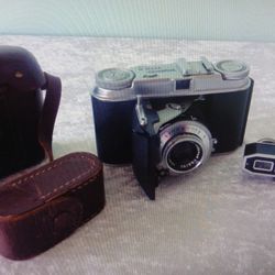 Vintage Voigtlander Vito II 35 Mm Film Folding Camera With Case And Telex Rangefinder