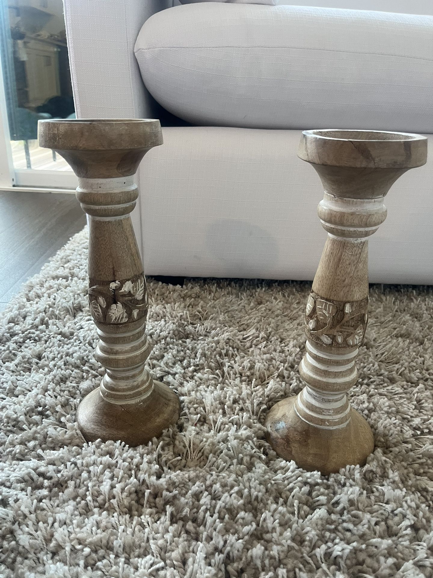 Candle Pillars