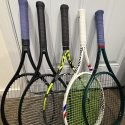 Tennis Rackets (tfight 305s, Wilson Blade V9 100, Babolat Pure Aero +/ Pure Aero Plus, Solinco Blackout XTD 28)