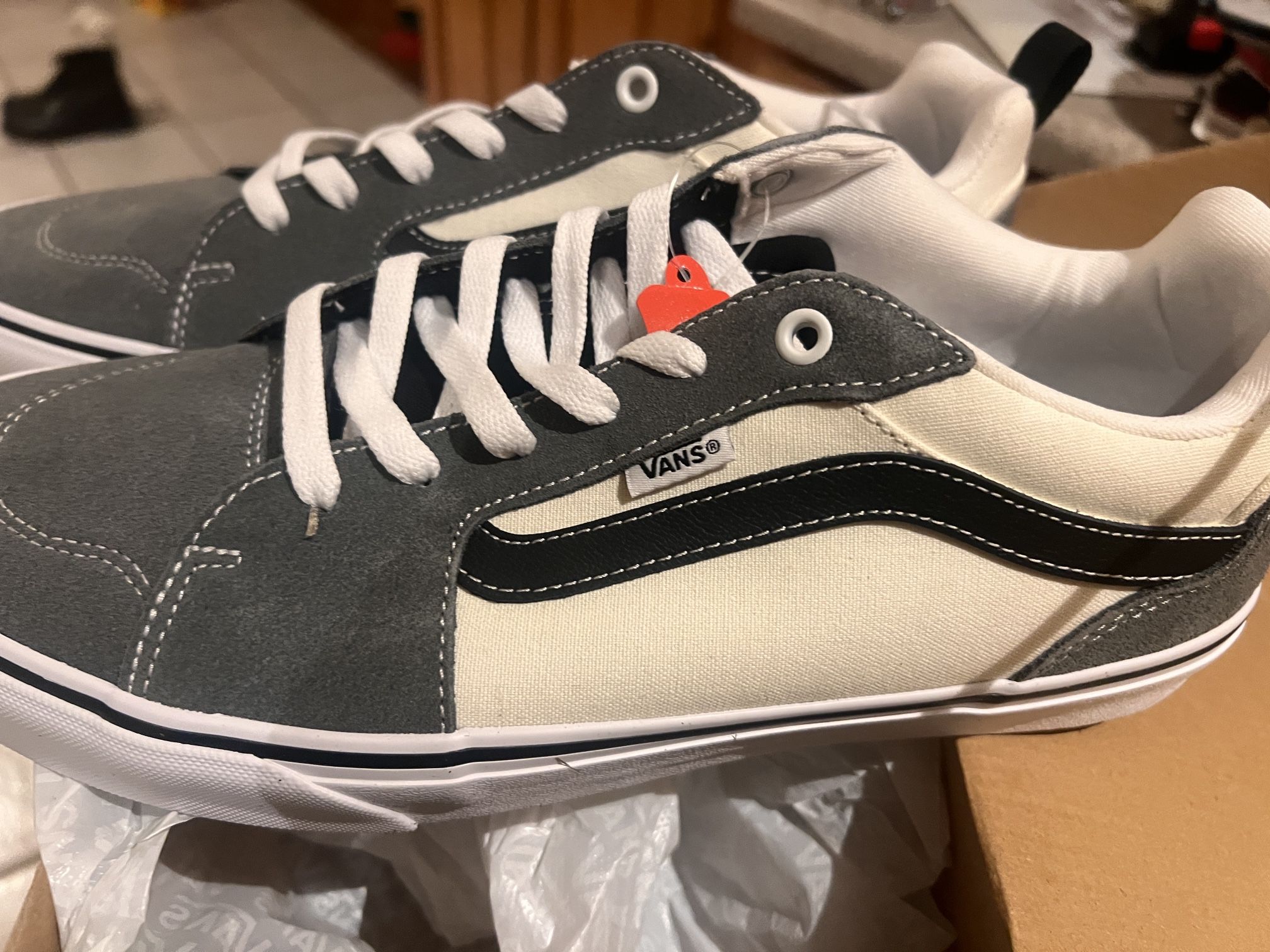 Brand New VANS