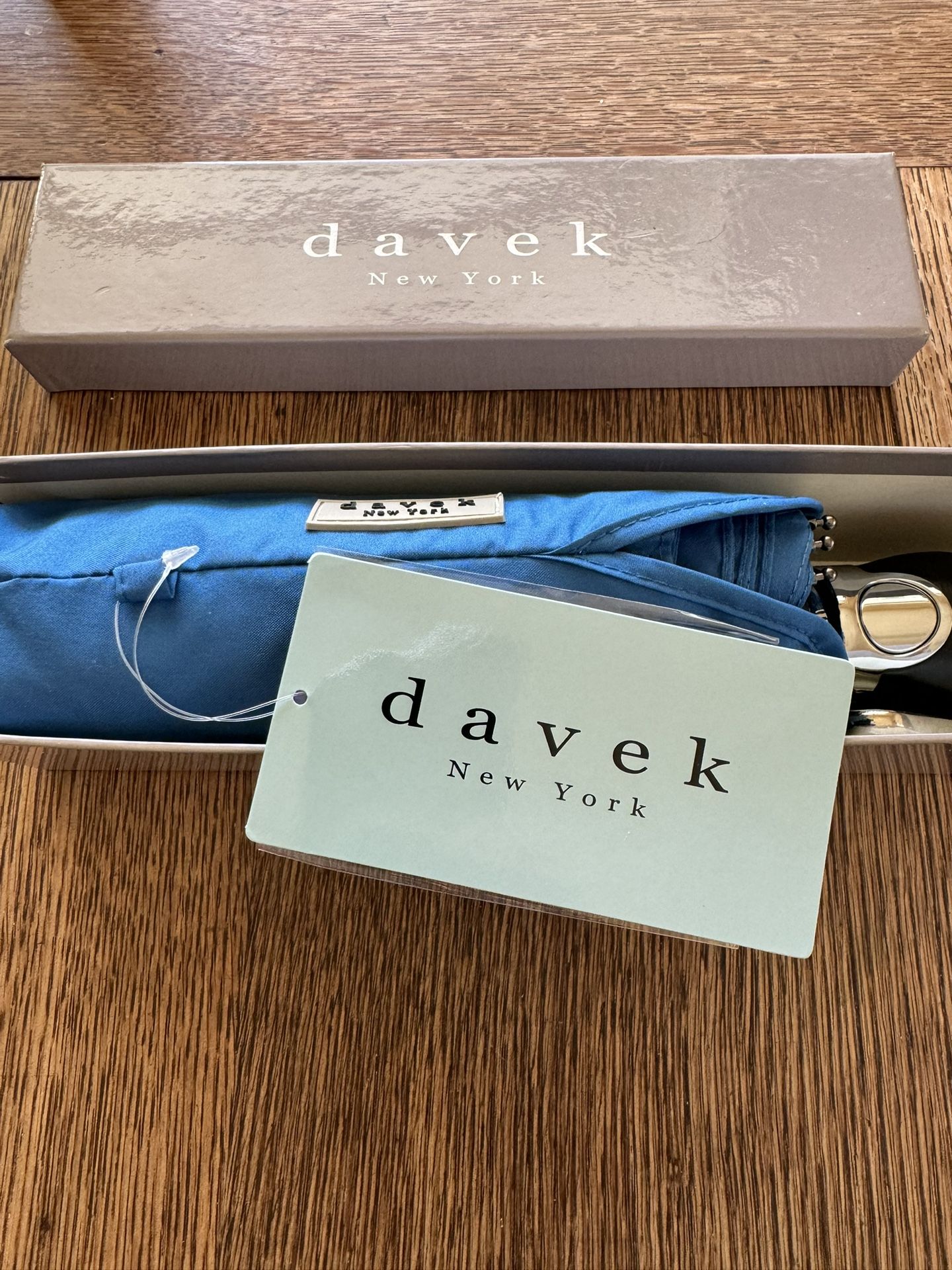 New Davek Traveler Compact Umbrella Royal Blue