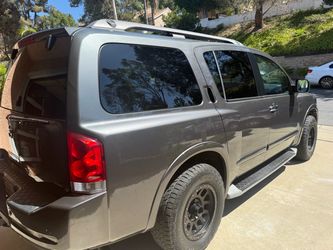 2011 Nissan Armada SV 4x4