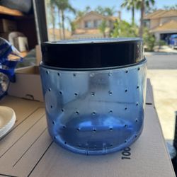 Bear vault bear canister v450 