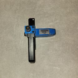 FORMICA CUTTER TRIDON AT-109