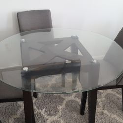 Dinning Room Set, 4 Chairs And Table