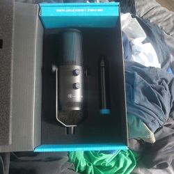 Premium Microphone For Recording 