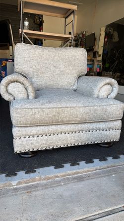 Chair - Galleria Furniture