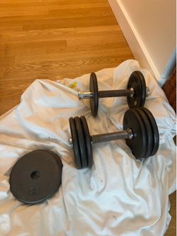 Dumbbell weight lifting set