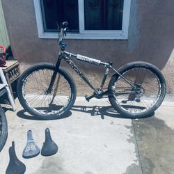 Throne V1 Metal Combat 