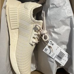 NMD R1 Size 6 Mens New 