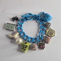 Juicy Couture Y2K VINTAGE Charm Bracelet 