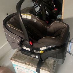 Graco Baby Car Seat