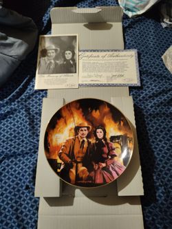 Gone with the wind collector's plate with authenticity papers