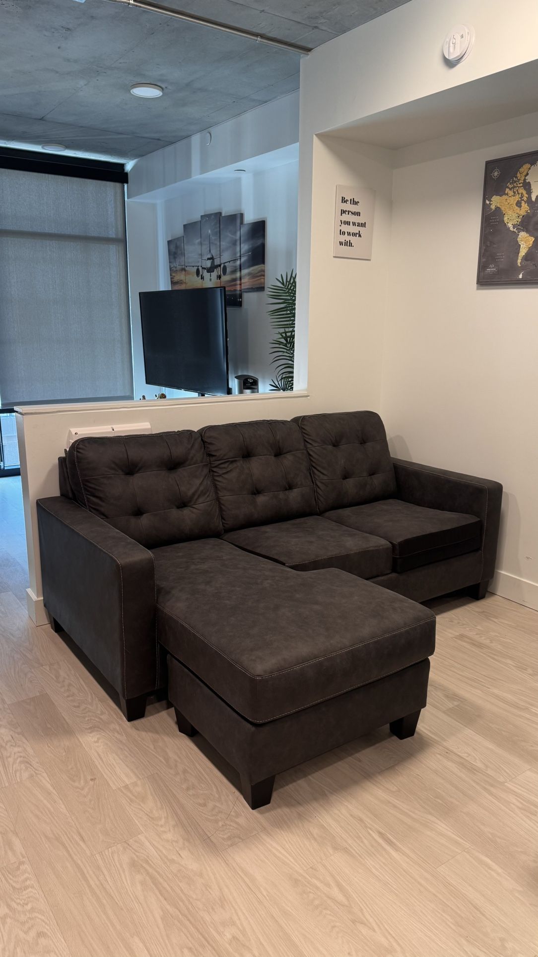 Black Denton Sectional, Pick up only. Downtown SLC