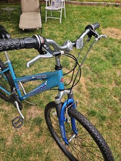 Schwinn traverse 24 mountain bike 2025