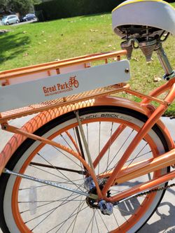 BEACH CRUISER 26. 3 SPEEDS. ORIGINAL CONDITION. AVAILABLE NOW
