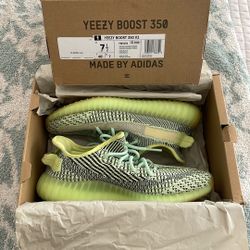 Yeezy Boost 350