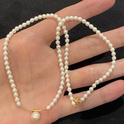18K GOLD PEARLS NECKLACE