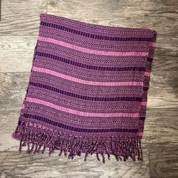 Women's Scarves & Wraps