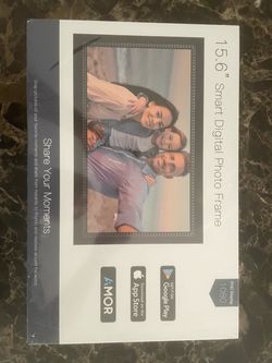 15.6” Smart Digital Photo Frame (1080p)